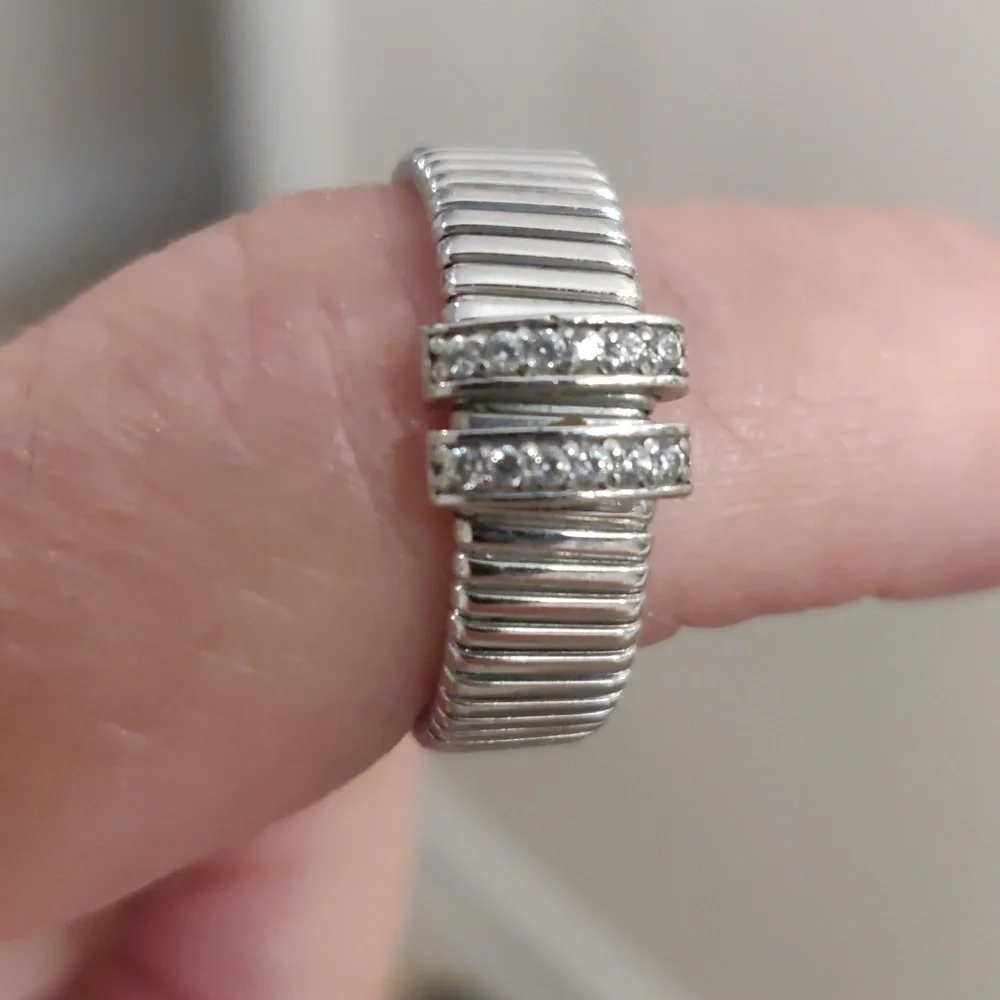 Flexible RING - Picture 3 of 5